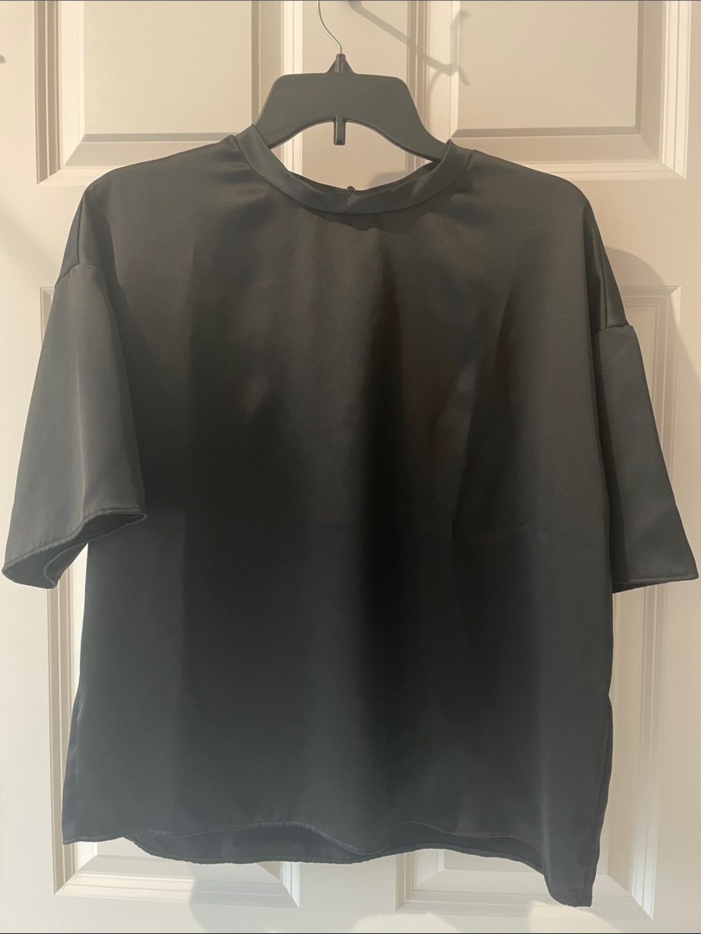 Zara Black Short-Sleeve Satin-Look Blouse